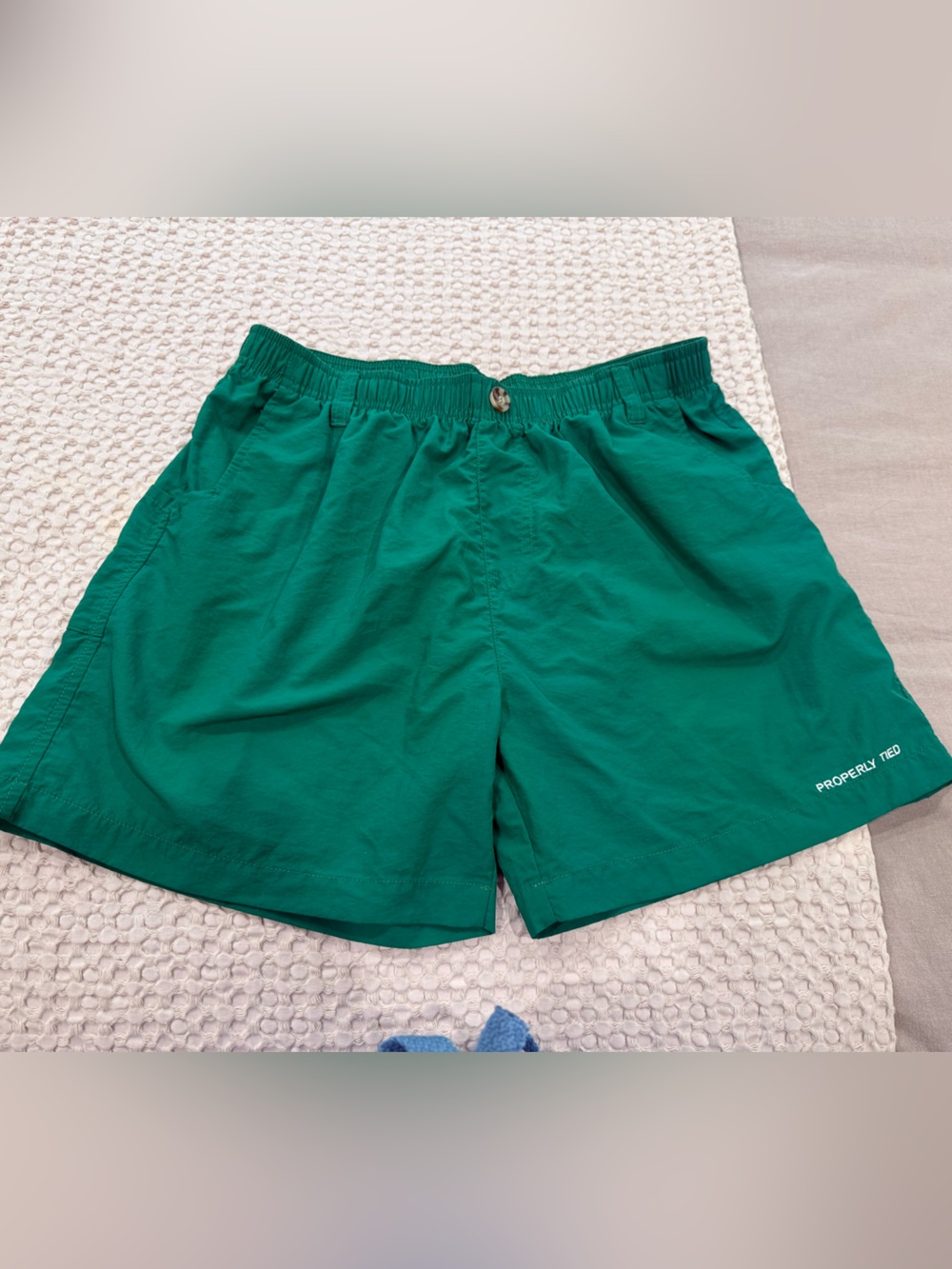 Properly Tied Men's Green Elastic-Waist Shorts